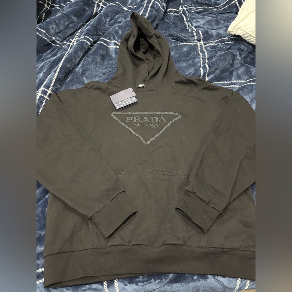 BNWT men’s Prada hoodie